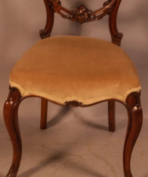 A SET OF 6 VICTORIAN SOLID WALNUT DINING CHAIRS - ADDITIONAL PHOTO 8
