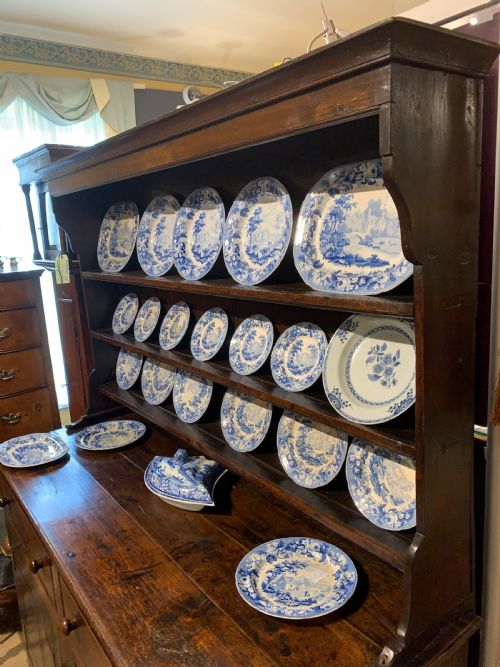 A GEORGIAN OAK DRESSER 18TH CENTURY - ADDITIONAL PHOTO 2