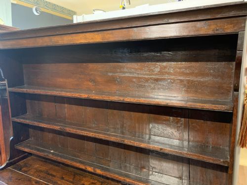 A GEORGIAN OAK DRESSER 18TH CENTURY - ADDITIONAL PHOTO 10