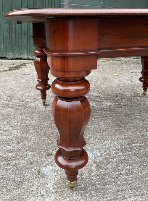 A FINE EARLY VICTORIAN EXTENDING DINING TABLE MAHOGANY SEAT 1214 - ADDITIONAL PHOTO 4