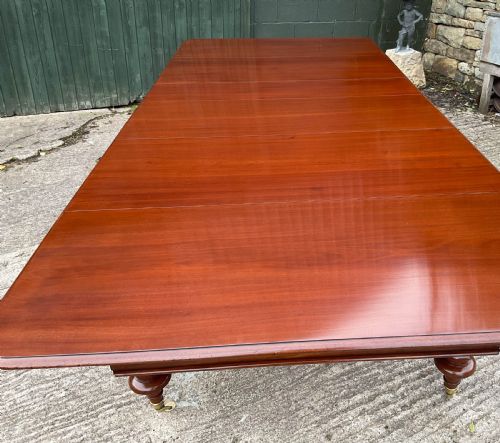 A FINE EARLY VICTORIAN EXTENDING DINING TABLE MAHOGANY SEAT 1214 - ADDITIONAL PHOTO 12
