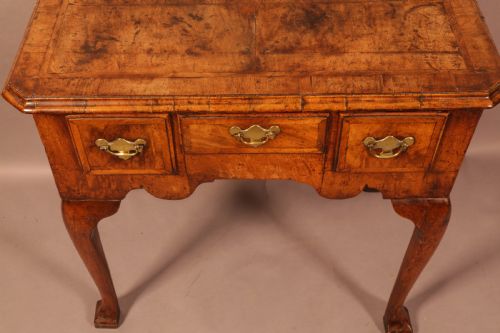 A GEORGE I ENGLISH WALNUT LOW BOY - ADDITIONAL PHOTO 6