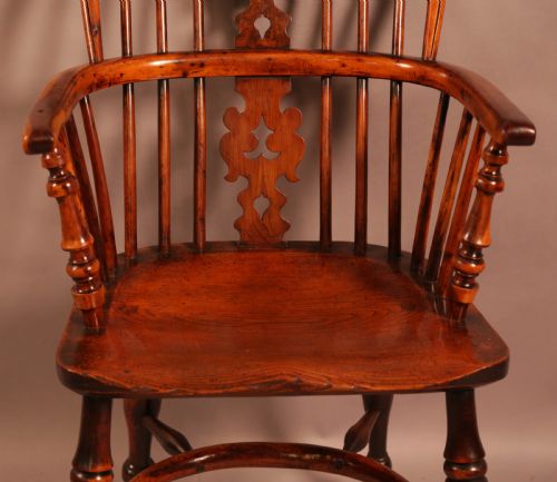 A GOOD YEW WOOD LOW BACK WINDSOR CHAIR ALLSOP OF WORKSOP - ADDITIONAL PHOTO 4