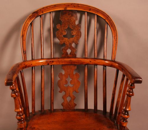 A GOOD YEW WOOD LOW BACK WINDSOR CHAIR ALLSOP OF WORKSOP - ADDITIONAL PHOTO 5