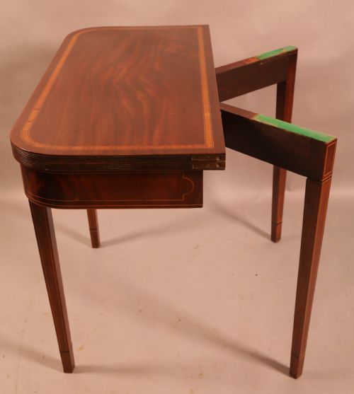 GEORGIAN MAHOGANY GAMES TABLE - ADDITIONAL PHOTO 4