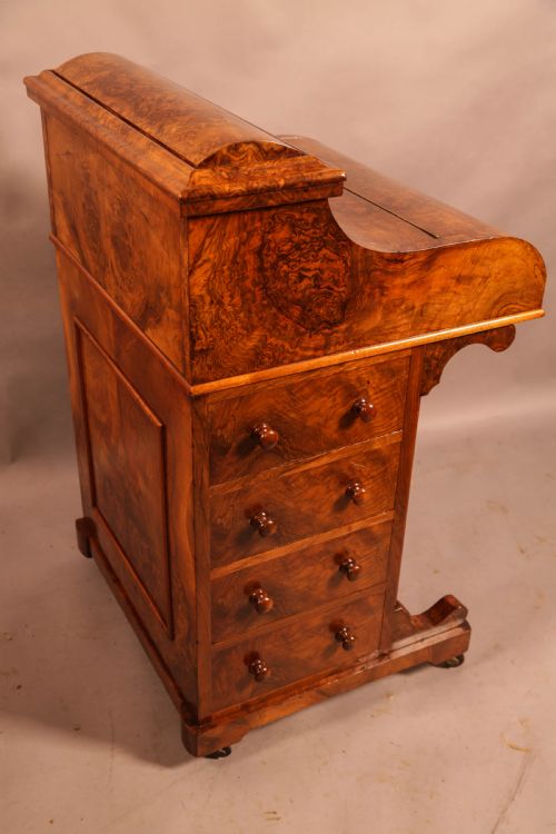 A SUPER JACK IN A BOX DAVENPORT DESK - ADDITIONAL PHOTO 1