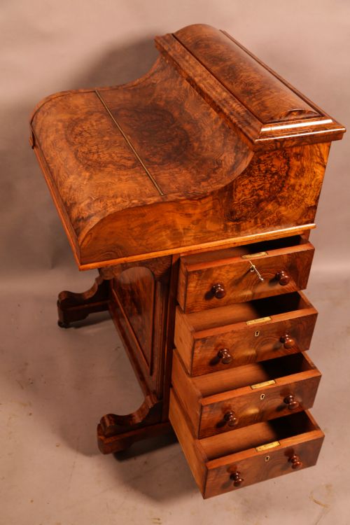 A SUPER JACK IN A BOX DAVENPORT DESK - ADDITIONAL PHOTO 11