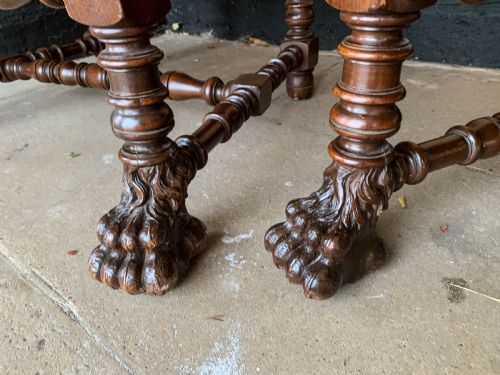 AN IMPRESSIVE PAIR OF VICTORIAN ARMCHAIRS CARVED LIONS - ADDITIONAL PHOTO 4