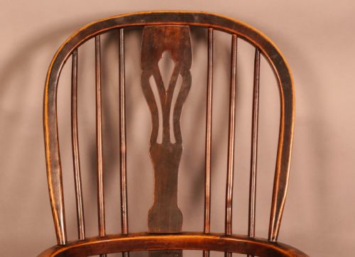 A GOOD FRED WALKER HIGH BACK WINDSOR CHAIR - ADDITIONAL PHOTO 4