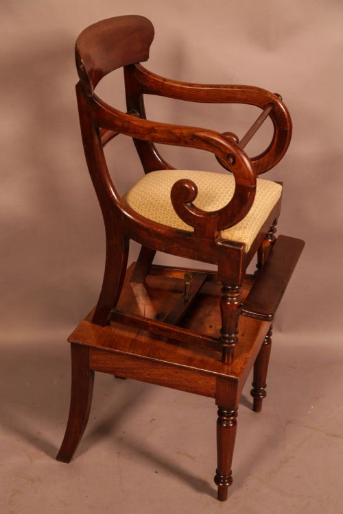 AN EARLY 19TH CENTURY CHILDS HIGH CHAIR - ADDITIONAL PHOTO 3