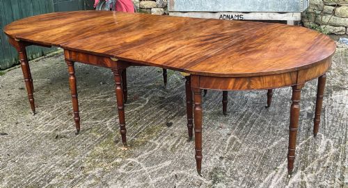 a georgian d end dining table in mahogany - CATEGORY: ANTIQUE TABLES - DATED GEORGIAN