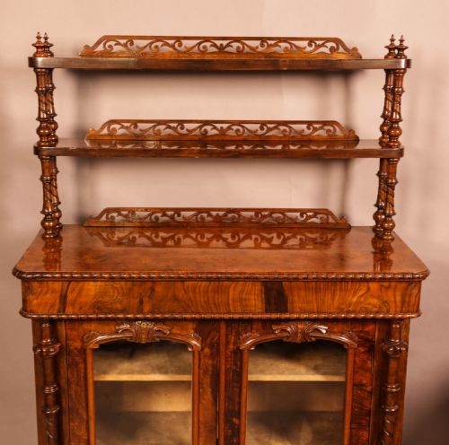 A VICTORIAN BURR WALNUT CHIFFONIER - ADDITIONAL PHOTO 6