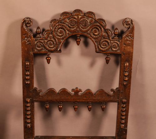 A 17TH CENTURY DERBYSHIRE BACK STOOL - ADDITIONAL PHOTO 2