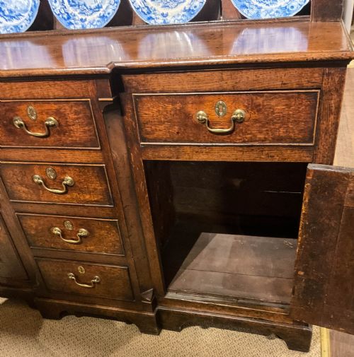 8TH CENTURY GEORGIAN OAK DRESSER GOOD PATINA - ADDITIONAL PHOTO 6