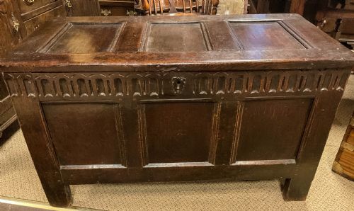 a 17th century oak coffer - CATEGORY: ANTIQUE CHESTS - DATED 17TH CENTURY