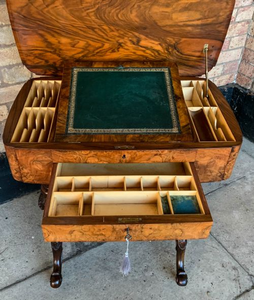 A VICTORIAN BURR WALNUT LADIES SEWING STAND - ADDITIONAL PHOTO 5