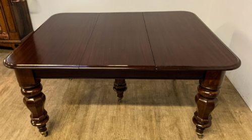 A VERY LARGE VICTORIAN EXTENDING DINING TABLE IN MAHOGANY SEAT 1214 - ADDITIONAL PHOTO 14