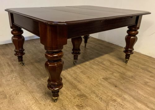 A VERY LARGE VICTORIAN EXTENDING DINING TABLE IN MAHOGANY SEAT 1214 - ADDITIONAL PHOTO 16