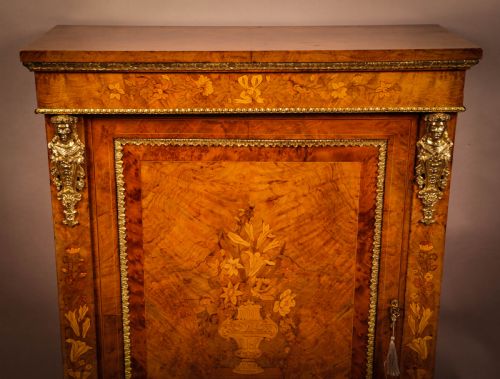 A SUPER QUALITY BURR WALNUT PIER CABINET C 1850 - ADDITIONAL PHOTO 4
