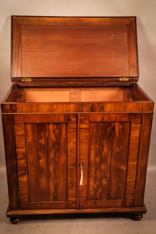 A SUPER QUALITY ROSEWOOD 2 DOOR CABINET - ADDITIONAL PHOTO 2