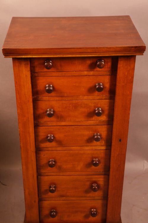 A VICTORIAN MAHOGANY WELLINGTON CHEST - ADDITIONAL PHOTO 5