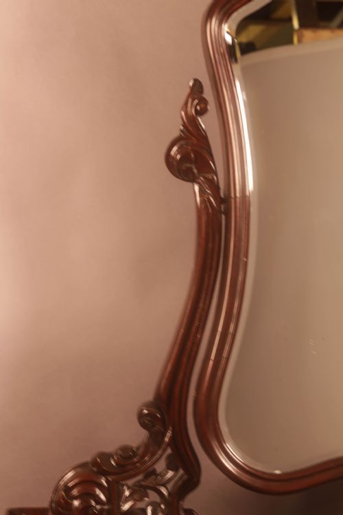 A VICTORIAN DUCHESS DRESSING TABLE IN MAHOGANY - ADDITIONAL PHOTO 6