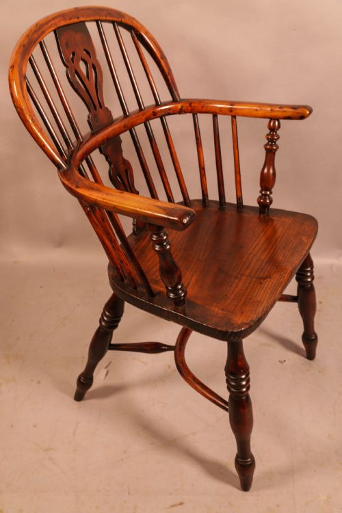 a yew wood low back windsor chair rockley maker - CATEGORY: ANTIQUE CHAIRS - DATED 19TH CENTURY