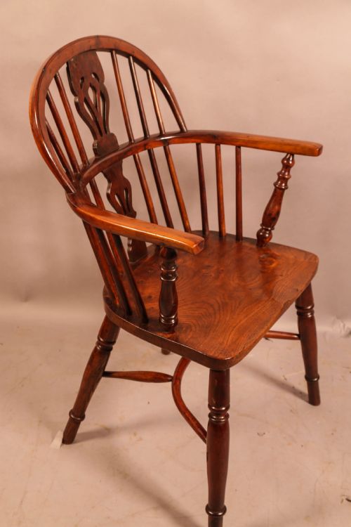 A YEW WOOD LOW BACK WINDSOR CHAIR ROCKLEY MAKER