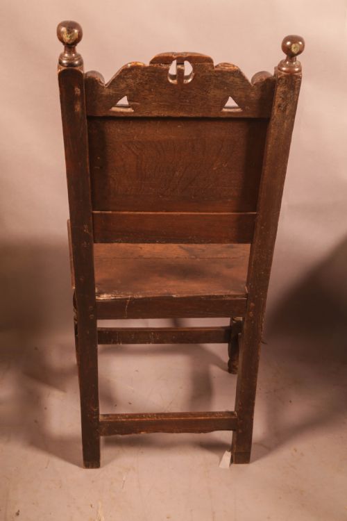 A GOOD PAIR OF 17TH CENTURY CHAIRS IN OAK - ADDITIONAL PHOTO 8