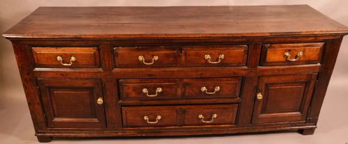 A GEORGIAN SERVING DRESSER IN OAK - ADDITIONAL PHOTO 1