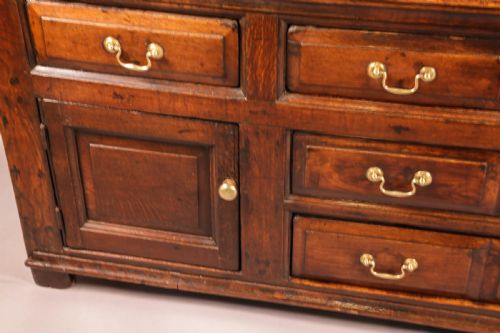 A GEORGIAN SERVING DRESSER IN OAK - ADDITIONAL PHOTO 9