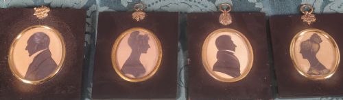 FOUR SILLHOETTES - ADDITIONAL PHOTO 1