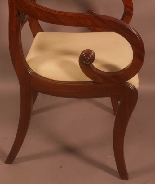A SUPERB SET OF 8 REGENCY DINING CHAIRS SABRE LEG - ADDITIONAL PHOTO 10