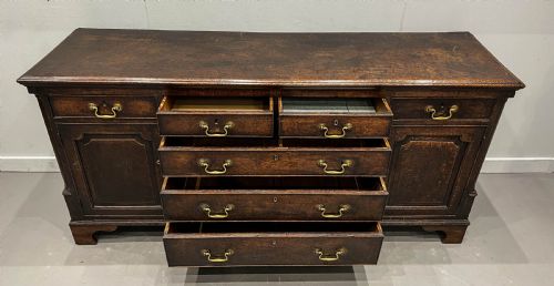 GEORGIAN OAK SERVING DRESSER - ADDITIONAL PHOTO 5