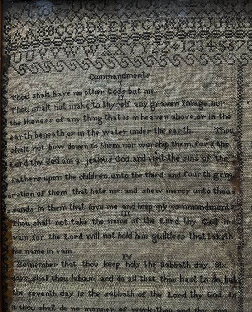THE COMMANDMENTS A SAMPLER BY JANE PATTINSON 1827 - ADDITIONAL PHOTO 1