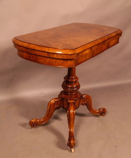 A GOOD VICTORIAN GAMES TABLE BURR WALNUT - ADDITIONAL PHOTO 2