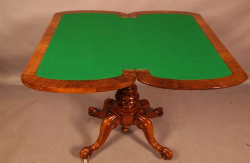 A GOOD VICTORIAN GAMES TABLE BURR WALNUT - ADDITIONAL PHOTO 8