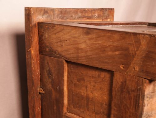 A 17TH CENTURY OAK BLANKET BOX - ADDITIONAL PHOTO 9