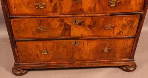 AN ENGLISH WALNUT CHEST ORIGINAL BRASSWORK - ADDITIONAL PHOTO 6