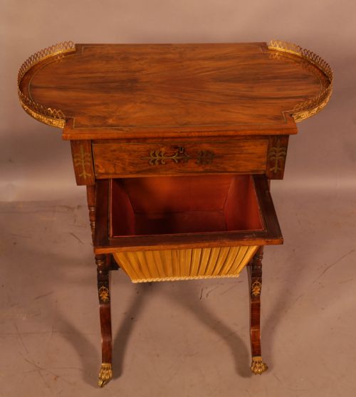A STUNNING REGENCY ROSEWOOD SEWING TABLE BRASS INLAY - ADDITIONAL PHOTO 1