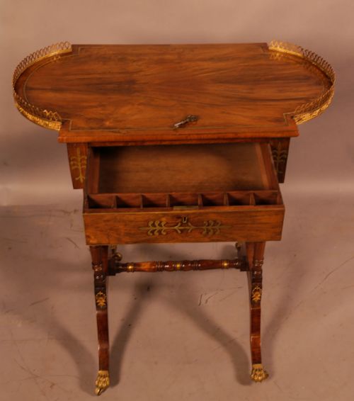 A STUNNING REGENCY ROSEWOOD SEWING TABLE BRASS INLAY - ADDITIONAL PHOTO 3