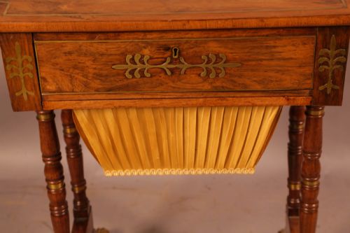 A STUNNING REGENCY ROSEWOOD SEWING TABLE BRASS INLAY - ADDITIONAL PHOTO 7