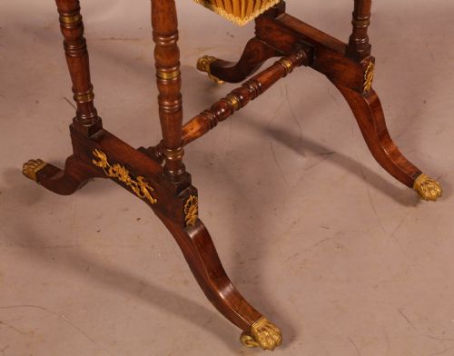 A STUNNING REGENCY ROSEWOOD SEWING TABLE BRASS INLAY - ADDITIONAL PHOTO 9
