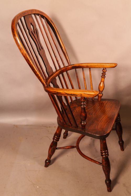 A RARE HIGH BACK WINDSOR CHAIR FRED WALKER STAMPED - ADDITIONAL PHOTO 2