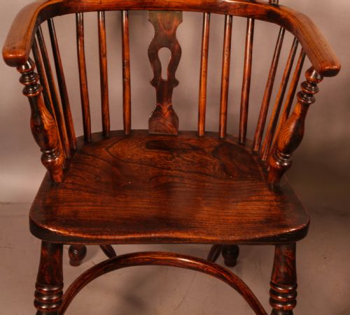 A RARE HIGH BACK WINDSOR CHAIR FRED WALKER STAMPED - ADDITIONAL PHOTO 6