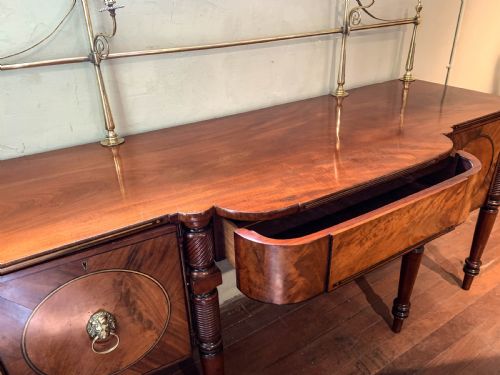 A SUPERB GEORGIAN SERVING SIDEBOARD - ADDITIONAL PHOTO 5