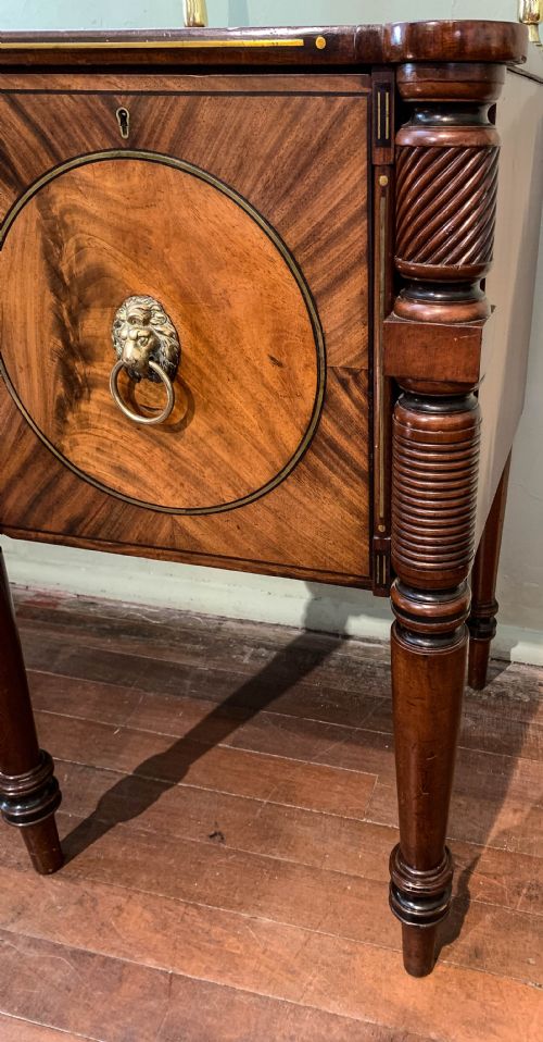 A SUPERB GEORGIAN SERVING SIDEBOARD - ADDITIONAL PHOTO 10