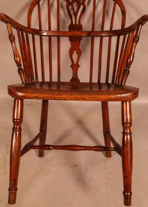 A RARE YEW WOOD WINDSOR CHAIR BY AMOS GRANTHAM - ADDITIONAL PHOTO 12