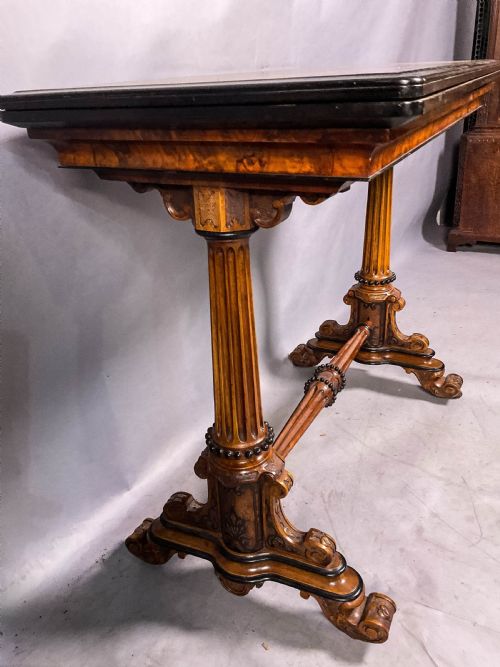 A VICTORIAN BURR WALNUT GAMES TABLE - ADDITIONAL PHOTO 3