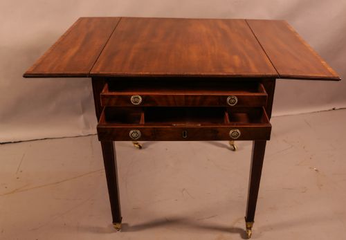 A SUPER GEORGIAN LIBRARY PEMBROKE TABLE - ADDITIONAL PHOTO 2